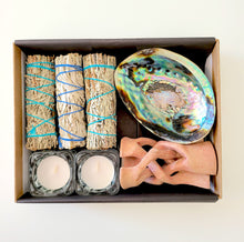 Load image into Gallery viewer, Deluxe Smudging Set with Abalone Shell
